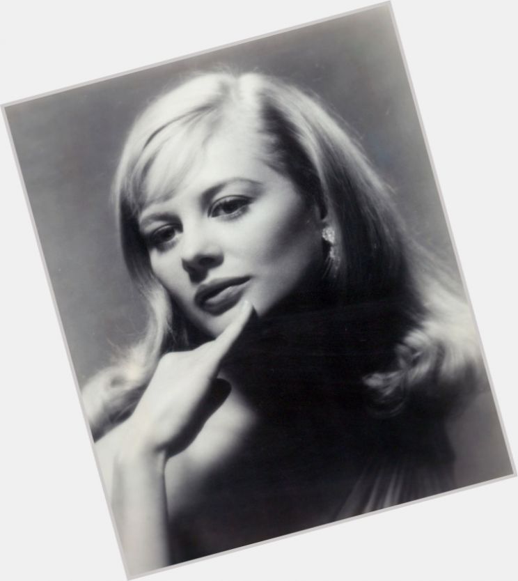 Shirley Knight