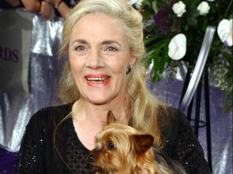 Shirley Stelfox
