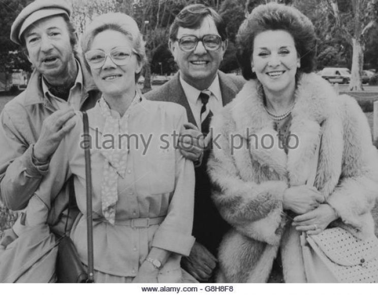 Shirley Stelfox