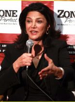 Shohreh Aghdashloo