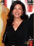 Shohreh Aghdashloo