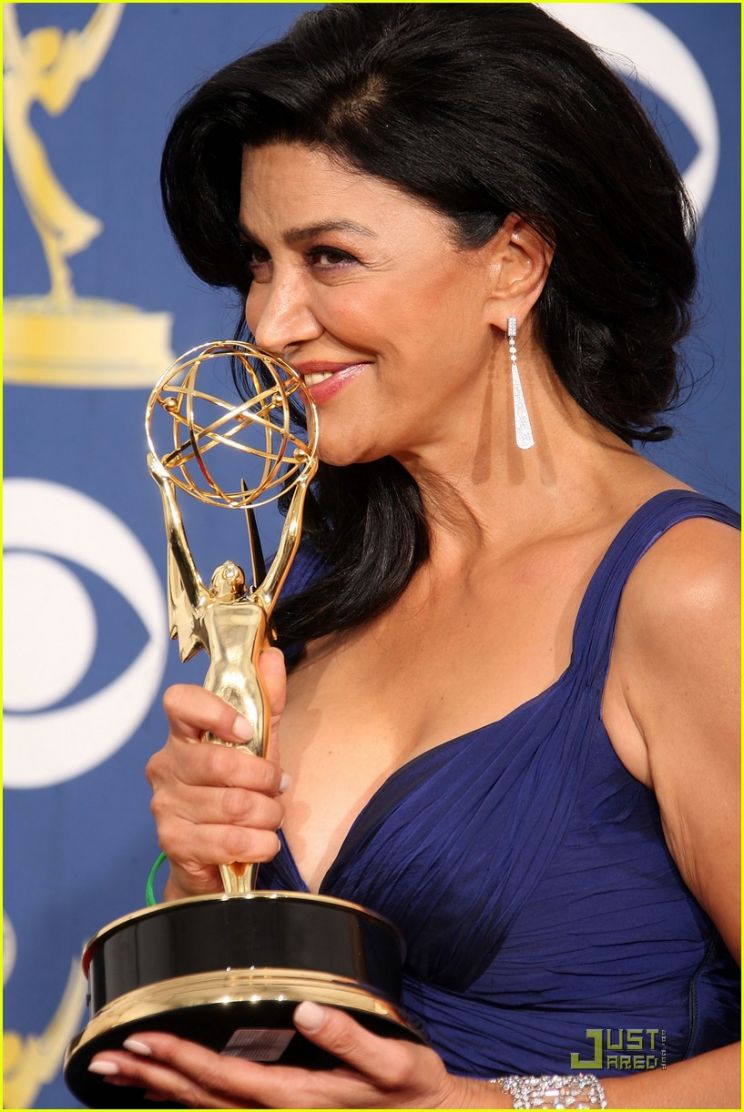 Shohreh Aghdashloo