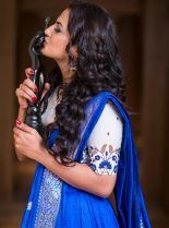 Shraddha Srinath photo