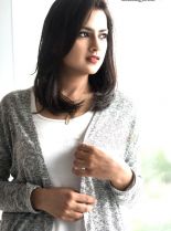 Shraddha Srinath photo