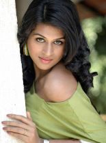 Shradha Das