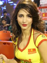 Shruti Haasan #621704 picture (Portrait Medium)