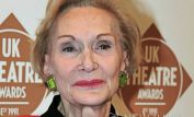 Siân Phillips