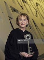 Siân Phillips