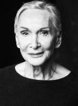 Siân Phillips