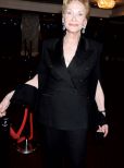 Siân Phillips