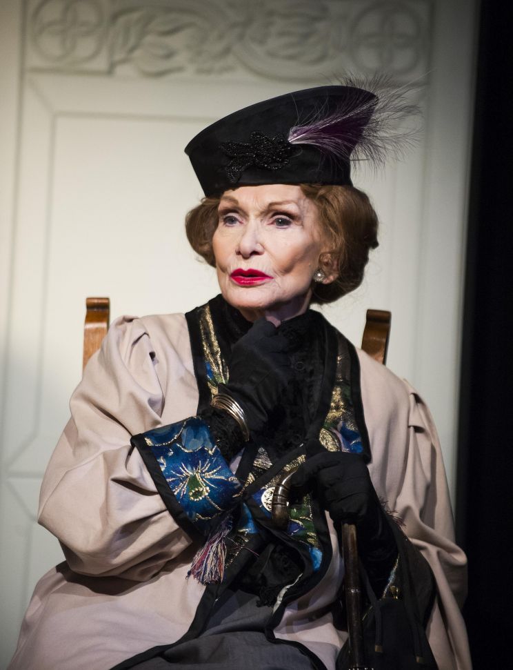 Siân Phillips