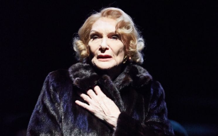 Siân Phillips