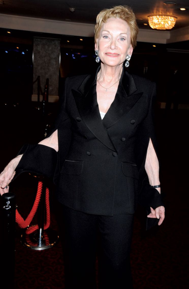 Siân Phillips