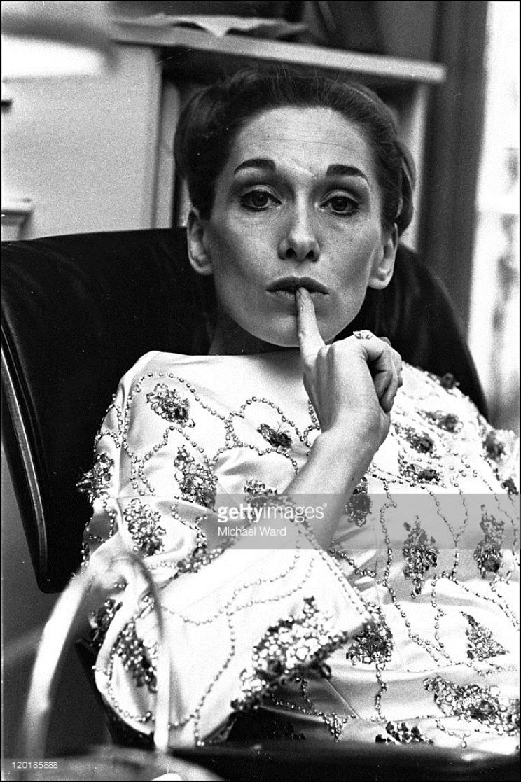 Siân Phillips