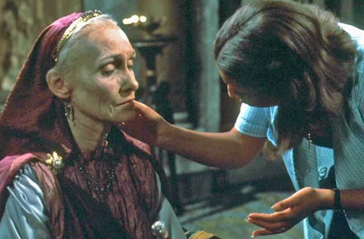 Siân Phillips