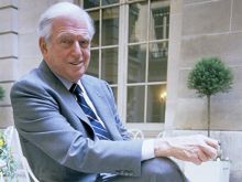 Sidney Sheldon