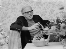 Sidney Sheldon