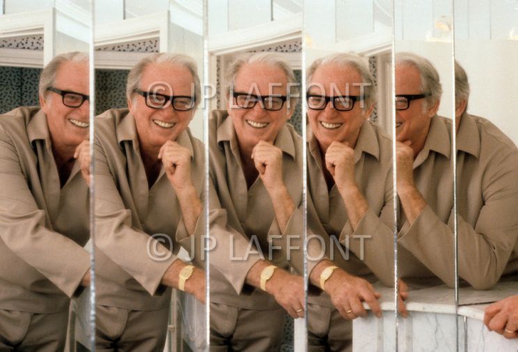 Sidney Sheldon