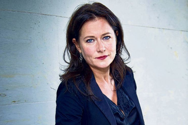Sidse Babett Knudsen