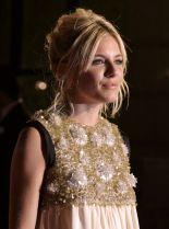 Sienna Miller #25508 picture (Portrait Medium)