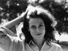 Sigourney Weaver