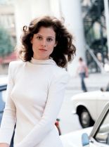 Sigourney Weaver