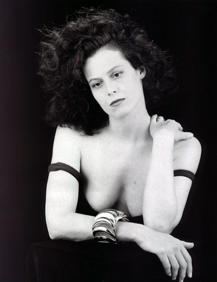 Sigourney Weaver