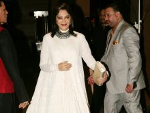 Simi Garewal photo