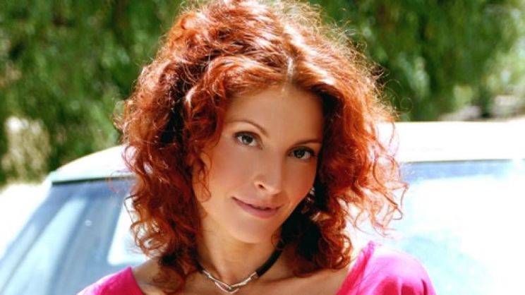 Simmone Mackinnon