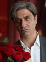 Simon Abkarian