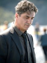 Simon Abkarian