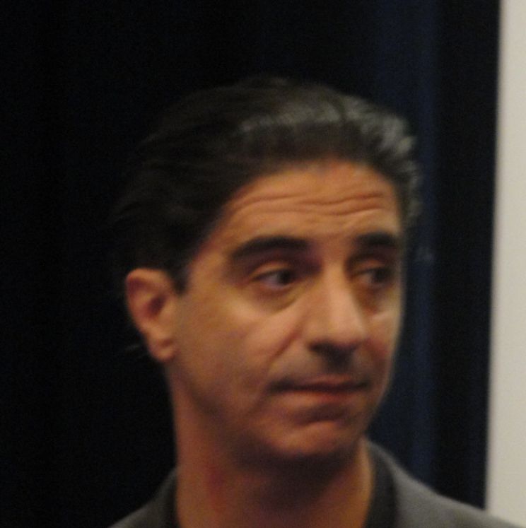 Simon Abkarian