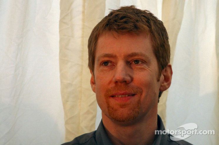 Simon Armstrong