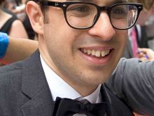 Simon Bird