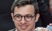 Simon Bird