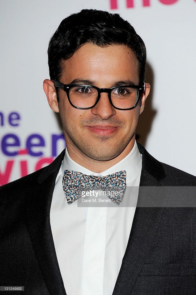 Simon Bird