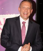 Simon Burke