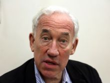 Simon Callow