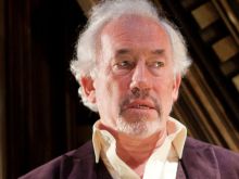 Simon Callow