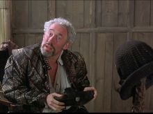 Simon Callow