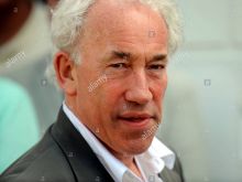 Simon Callow