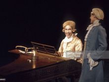 Simon Callow