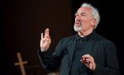 Simon Callow