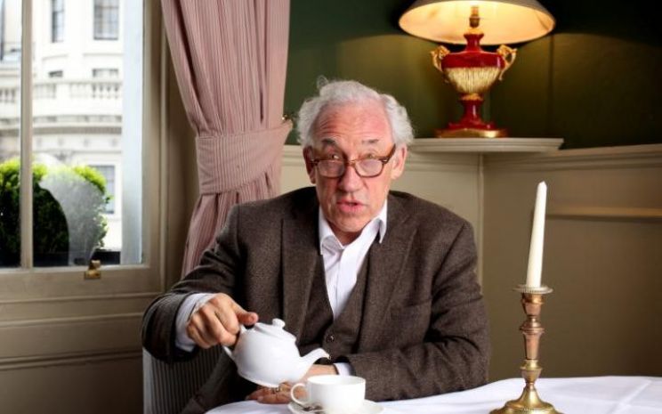 Simon Callow