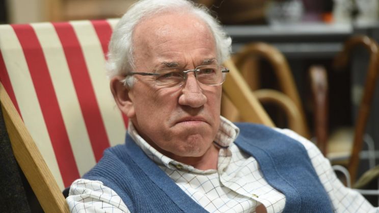 Simon Callow