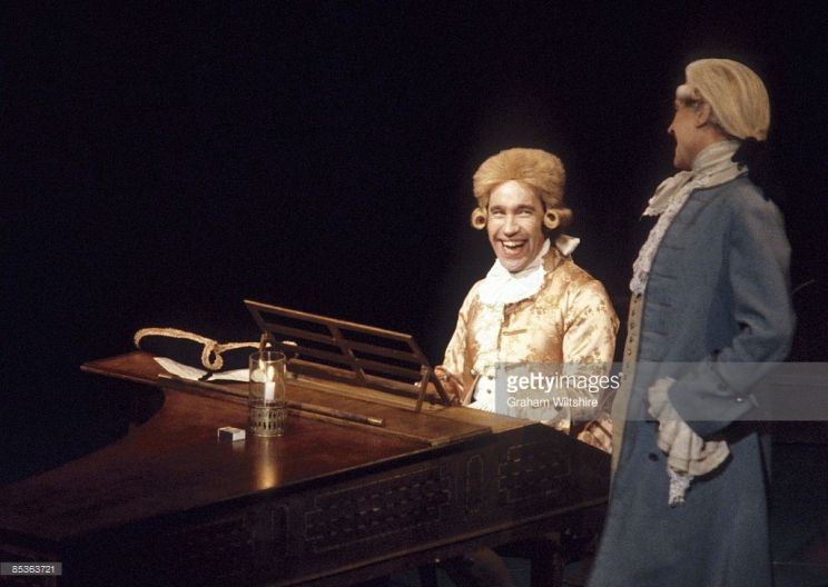 Simon Callow