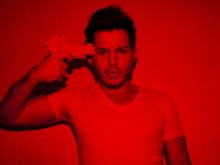 Simon Curtis