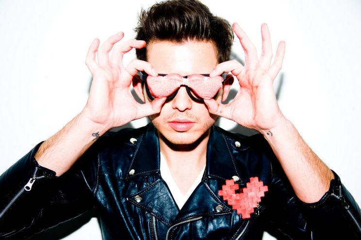 Simon Curtis