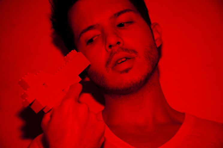 Simon Curtis
