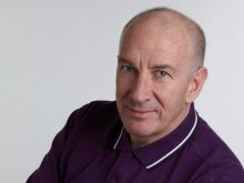 Simon Day